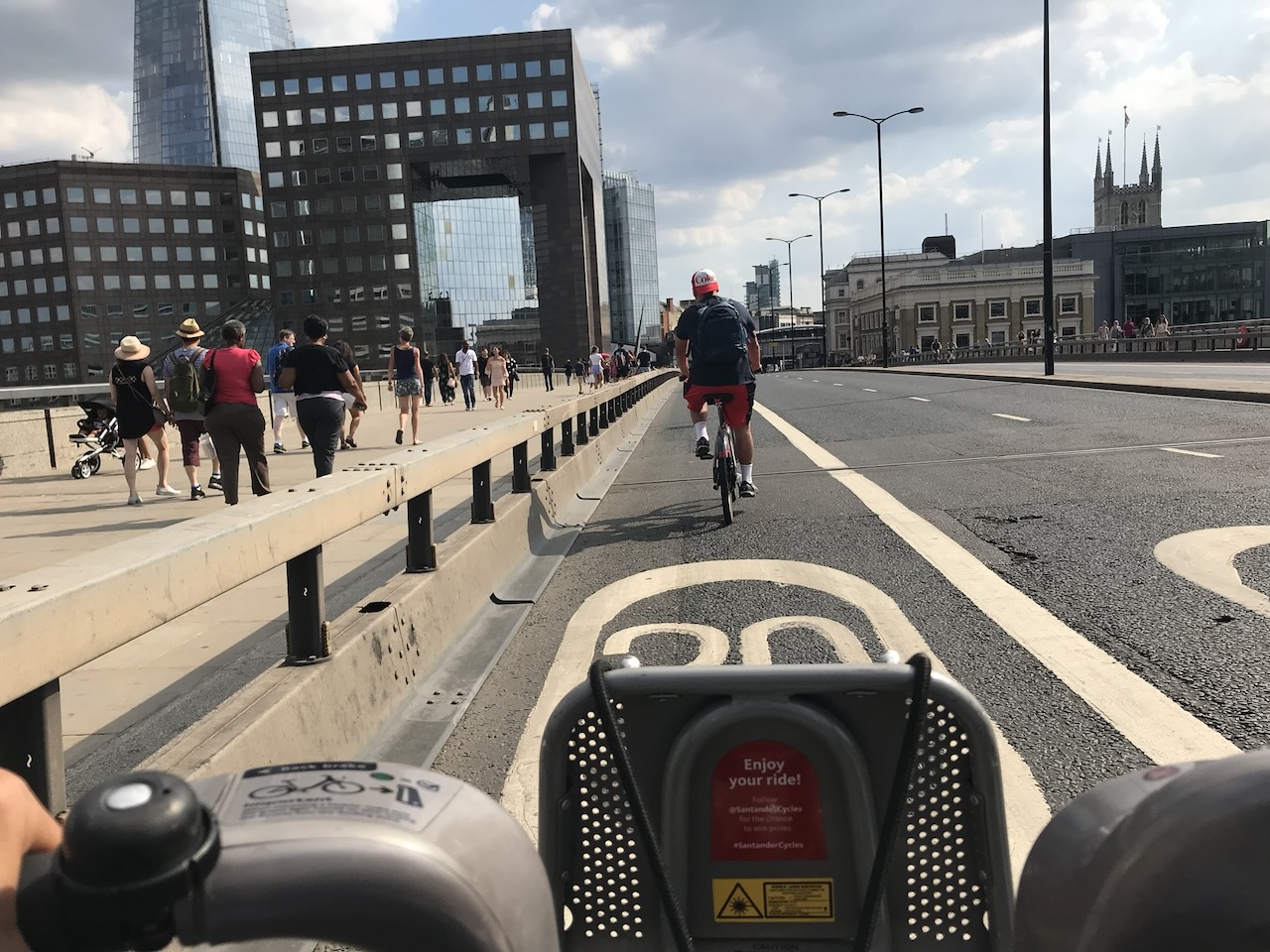 Dulanga Jayawardena cycling along London Bridge