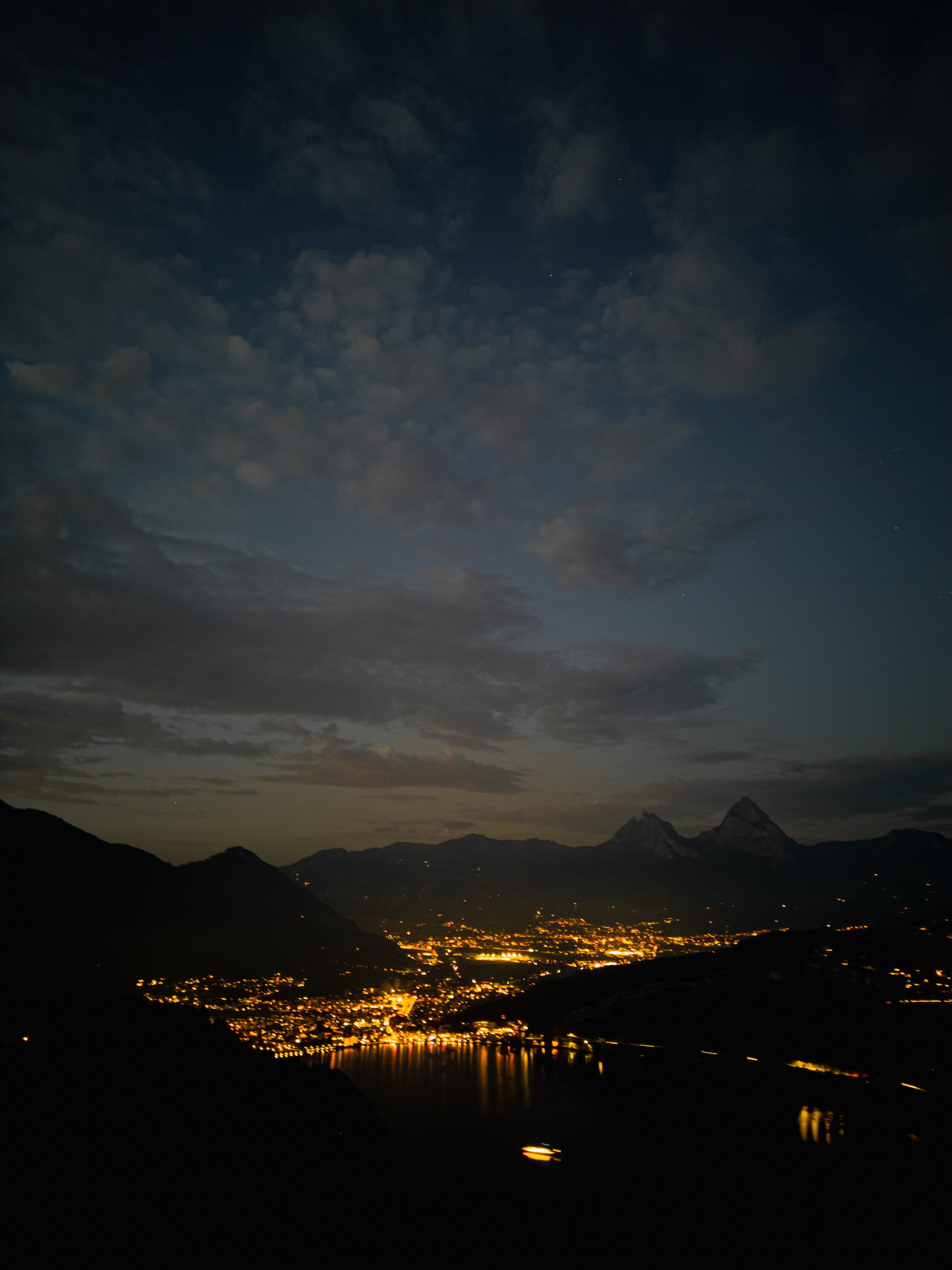 Nighttime view across the Reuss River